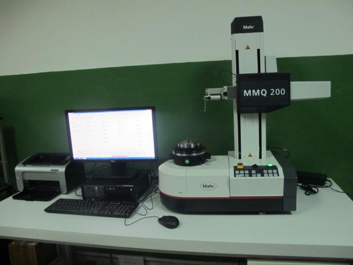 Universal Tool Microscope
